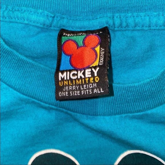 Vintage Mickey Mouse T-Shirt - Picture 3 of 4